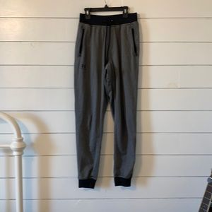 Under Armour men’s Small jogger pants. Dark gray